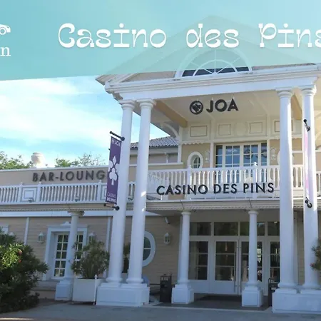 Splendid Oasis - 3 Bedrooms - Private Pool 莱萨布勒-多洛讷